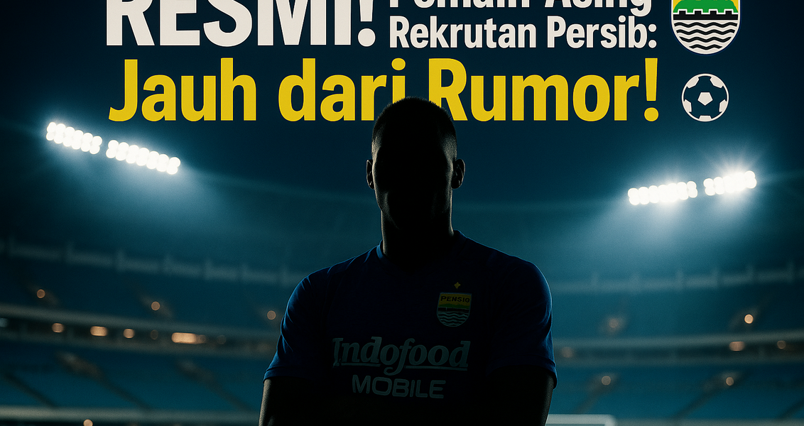 alt_text: Gabriel Mutombo berjaga di depan gawang sebagai bek baru Persib Bandung.